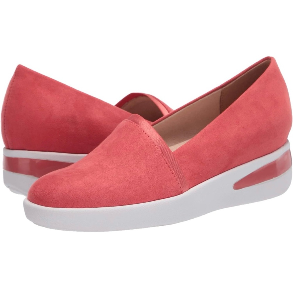 Coral Kenneth Cole sneakers
